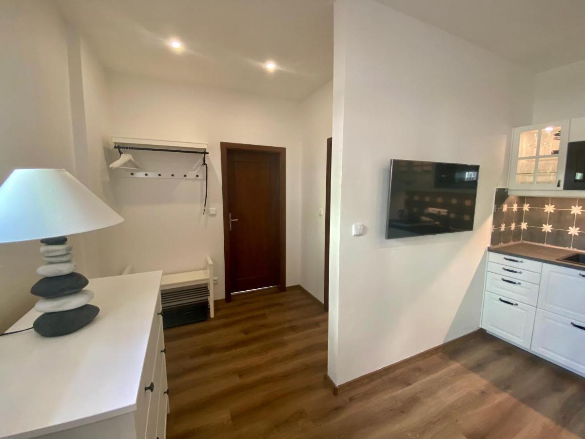 Apartmány V uličce Frymburk Exterior foto