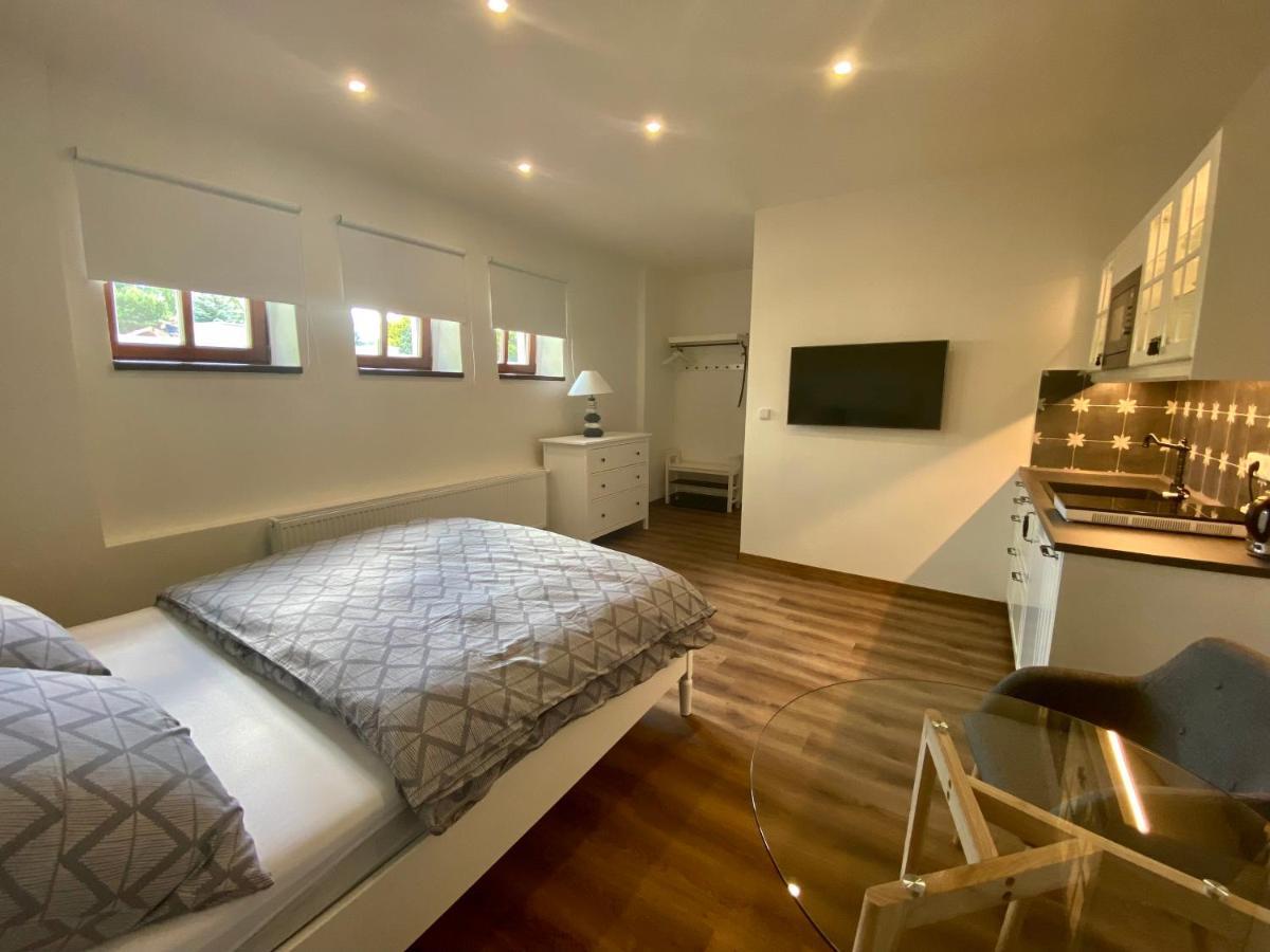 Apartmány V uličce Frymburk Exterior foto